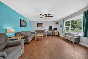 331 Erickson Gate, Lee, IL 60530 - Photo 2