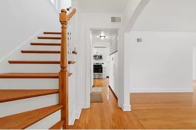 8119 Kostner Avenue, Skokie, IL 60076 - Photo 4