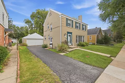 8119 Kostner Avenue, Skokie, IL 60076 - Photo 2