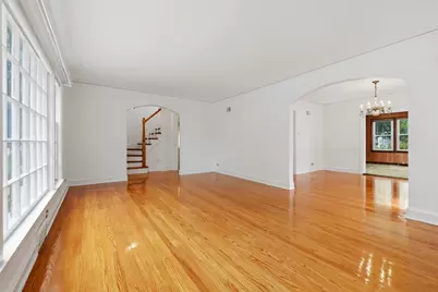 8119 Kostner Avenue, Skokie, IL 60076 - Photo 6