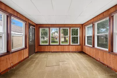 8119 Kostner Avenue, Skokie, IL 60076 - Photo 10