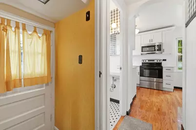 8119 Kostner Avenue, Skokie, IL 60076 - Photo 16