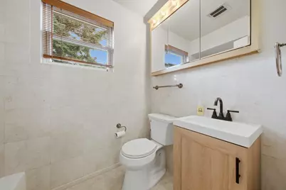 1838 Maple Avenue, Berwyn, IL 60402 - Photo 8
