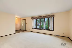 17325 Locust Ave, Tinley Park, IL 60487 - Photo 6