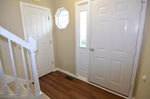 3613 Dorchester Pl, McHenry, IL 60050 - Photo 24