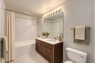 659 W Randolph Street #810, Chicago, IL 60661 - Photo 20