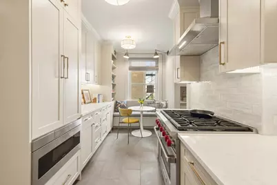 3100 N Sheridan Road #10E, Chicago, IL 60657 - Photo 10