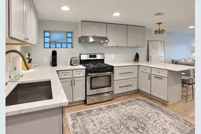 3745 N Seminary Avenue #1, Chicago, IL 60613 - Photo 8