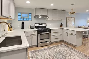 3745 N Seminary Ave, Chicago, IL 60613 - Photo 8