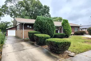 15017 Sunset Ave, Oak Forest, IL 60452 - Photo 1