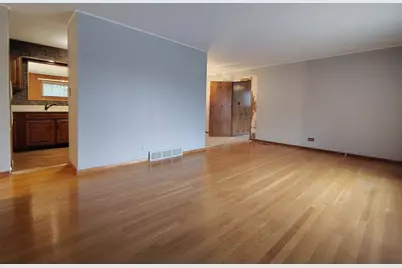 15017 Sunset Avenue, Oak Forest, IL 60452 - Photo 6