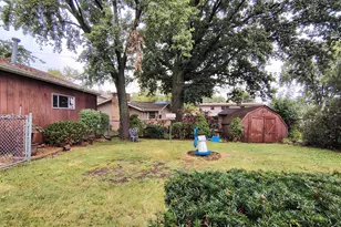 15017 Sunset Ave, Oak Forest, IL 60452 - Photo 4