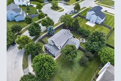 2067 Stephen Street, Aurora, IL 60502 - Photo 32