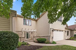 9362 Arrowhead Cir, Frankfort, IL 60423 - Photo 2