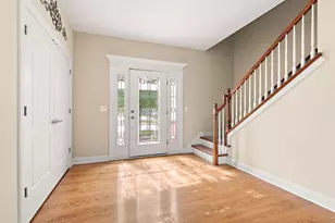 9362 Arrowhead Cir, Frankfort, IL 60423 - Photo 6