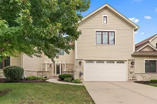 9362 Arrowhead Cir, Frankfort, IL 60423 - Photo 1
