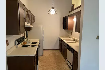 4645 High Point Drive #12, Rockford, IL 61114 - Photo 4