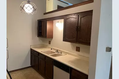 4645 High Point Drive #12, Rockford, IL 61114 - Photo 6