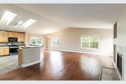 1582 Matthew Drive #1582, Algonquin, IL 60102 - Photo 6