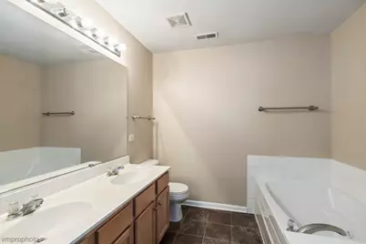 1582 Matthew Drive #1582, Algonquin, IL 60102 - Photo 14