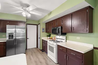 7617 W 158th Court, Orland Park, IL 60462 - Photo 12