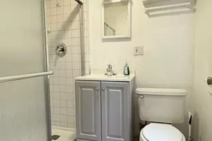 4608 N Kenton Ave, Chicago, IL 60630 - Photo 4
