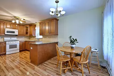 4704 N Newland Avenue, Harwood Heights, IL 60706 - Photo 4