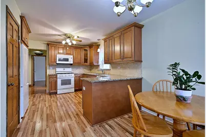 4704 N Newland Avenue, Harwood Heights, IL 60706 - Photo 6