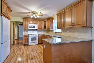 4704 N Newland Avenue, Harwood Heights, IL 60706 - Photo 10