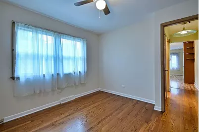 4704 N Newland Avenue, Harwood Heights, IL 60706 - Photo 16