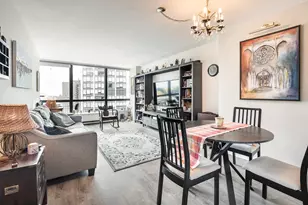 5415 N Sheridan Rd, Chicago, IL 60640 - Photo 6