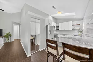 2013 N Coldspring Rd, Arlington Heights, IL 60004 - Photo 10