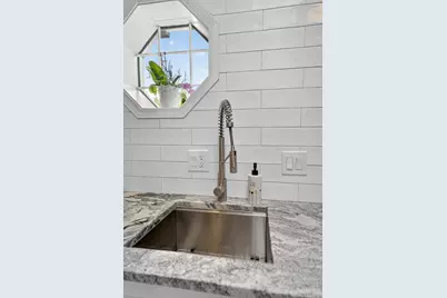 2013 N Coldspring Road, Arlington Heights, IL 60004 - Photo 10