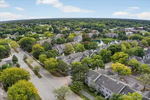 2013 N Coldspring Rd, Arlington Heights, IL 60004 - Photo 38