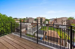 2217 W Madison St, Chicago, IL 60612 - Photo 10