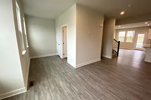 772 Weller Dr, Des Plaines, IL 60016 - Photo 10