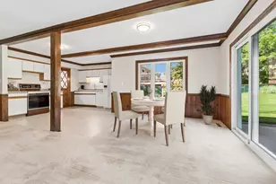 25 Red Haw Ln, Lake Zurich, IL 60047 - Photo 10