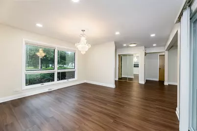 1501 W Talcott Road, Park Ridge, IL 60068 - Photo 8