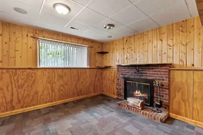 145 Bedford Road, Bolingbrook, IL 60440 - Photo 18