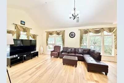 2820 N Greenwood Avenue, Arlington Heights, IL 60004 - Photo 20