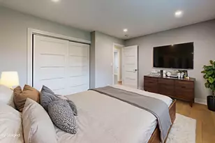 4520 Zeppelin Dr, Hanover Park, IL 60133 - Photo 8