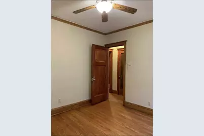 2332 E 70th Place, Chicago, IL 60649 - Photo 6