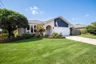 9430 S 69th Ave, Oak Lawn, IL 60453 - Photo 1