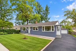 383 Tee Ln, Carpentersville, IL 60110 - Photo 1