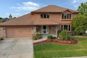 8216 Eynsford Dr, Orland Park, IL 60462 - Photo 4