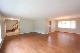 8216 Eynsford Dr, Orland Park, IL 60462 - Photo 12