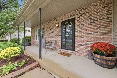 5320 Meadowbrook Street, Plainfield, IL 60586 - Photo 2