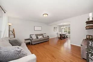 5320 Meadowbrook St, Plainfield, IL 60586 - Photo 6