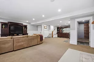 16 S Monroe St, Hinsdale, IL 60521 - Photo 44
