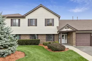 1505 Harbour Ct, Schaumburg, IL 60193 - Photo 1